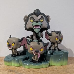 FUNKO Villains Assemble: Scar with Hyenas